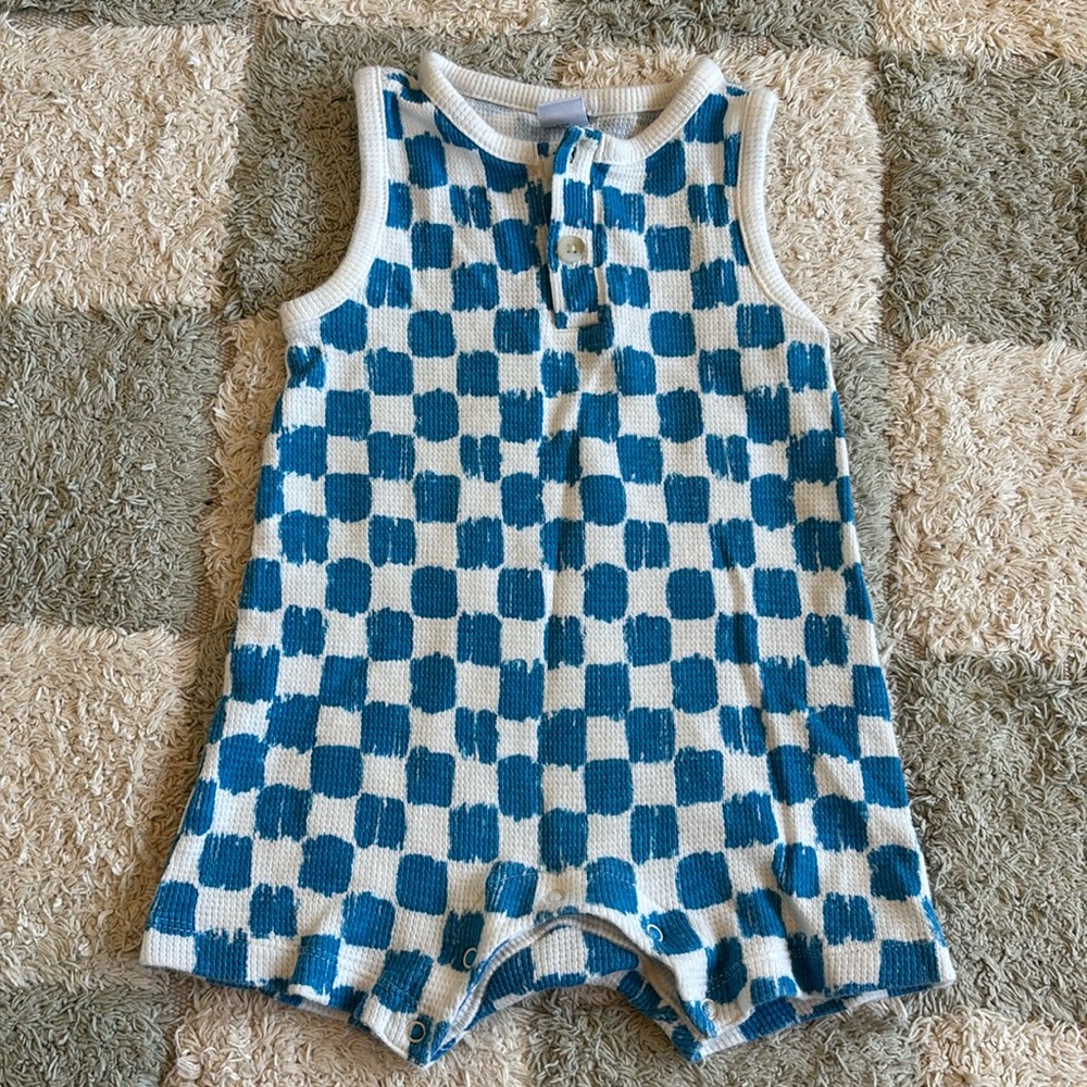 Old Navy blue and white checkered play suit. 12-18m